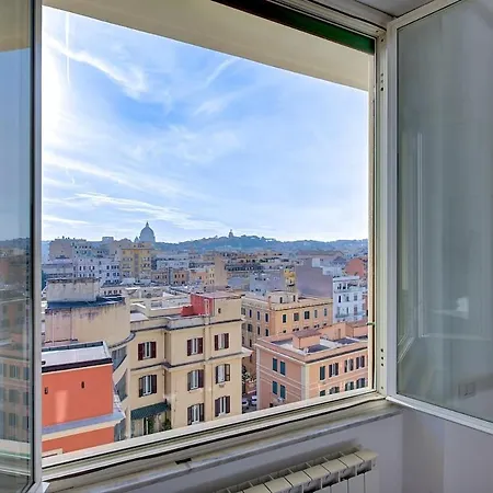 Luxury View On St Peter Basilica דירה *